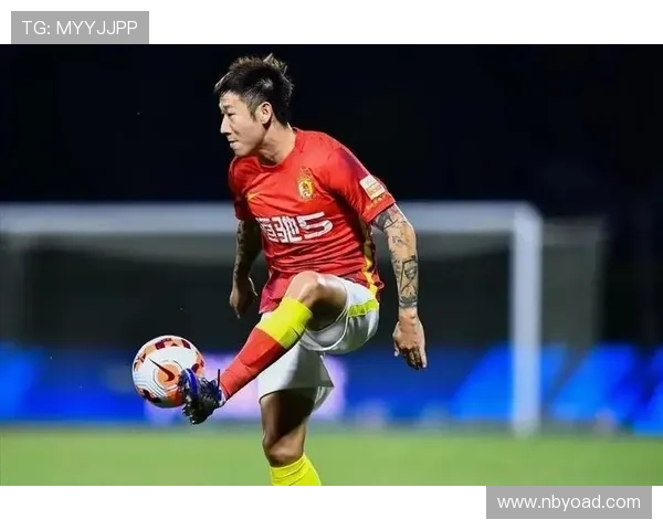 北京剪足球明星发型体验让你在球场上也能风采夺目 北京剪足球明星发型体验让你在球场上也能风采夺目