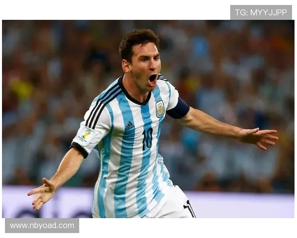 有妹妹的足球明星们:他们的亲情故事与运动生涯交织的精彩瞬间