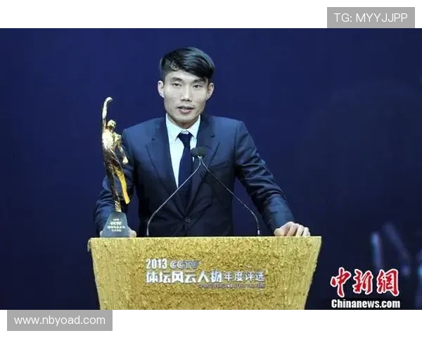 当今足球界的风云人物:探寻最受欢迎的足球明星及其魅力所在 当今足球界的风云人物:探寻最受欢迎的足球明星及其魅力所在